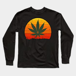 Retro weed leaf for smoker Long Sleeve T-Shirt